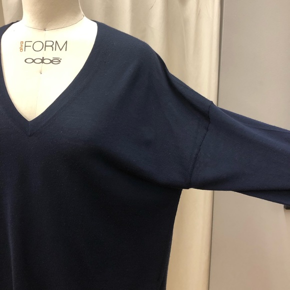 Jcrew V neck sweater - Picture 2 of 5